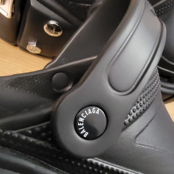 Balenciaga Hardcrocs Black Mule - Picture 8 of 14